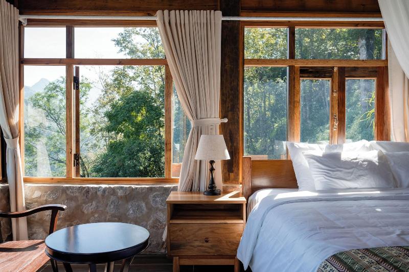Khuoi Han Ecolodge Cao Bang image