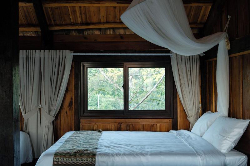 Khuoi Han Ecolodge Cao Bang image