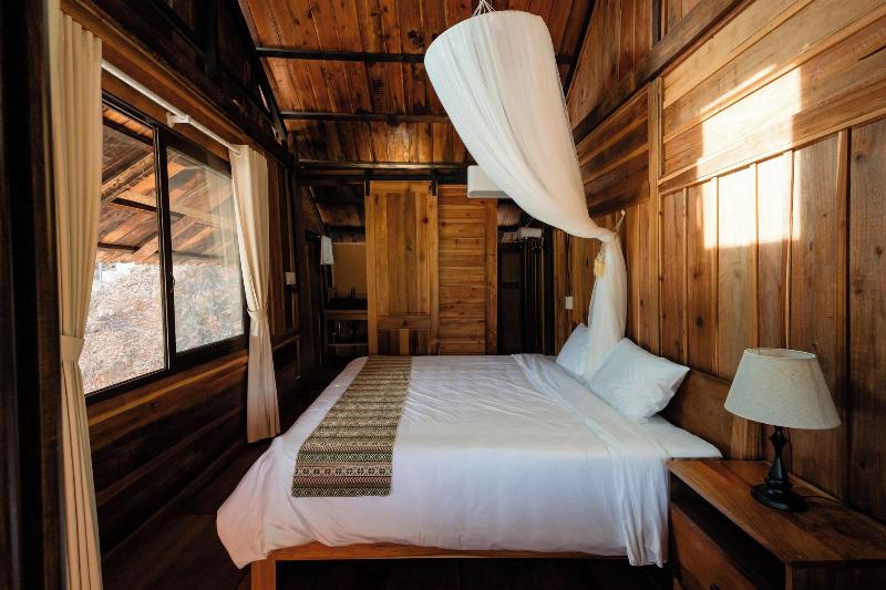 Khuoi Han Ecolodge Cao Bang image
