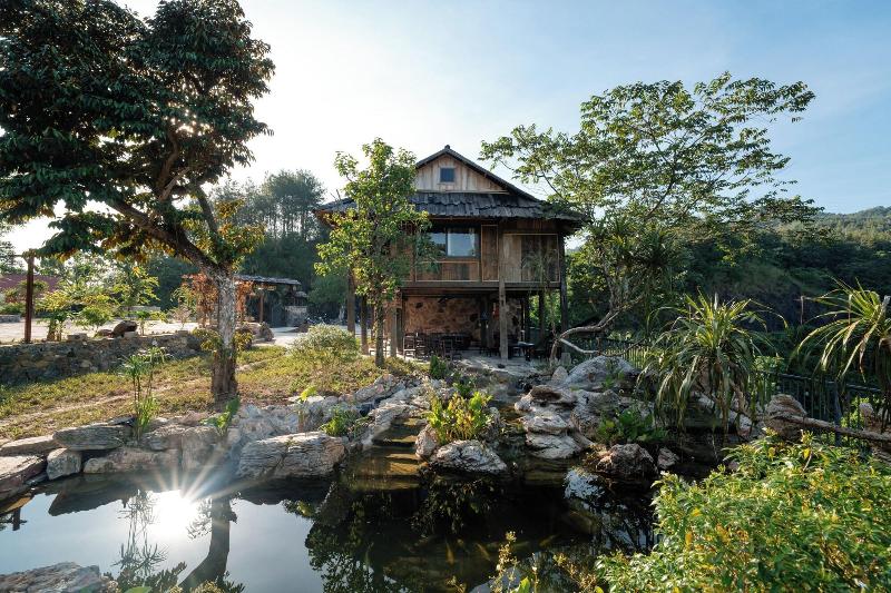 Khuoi Han Ecolodge Cao Bang image