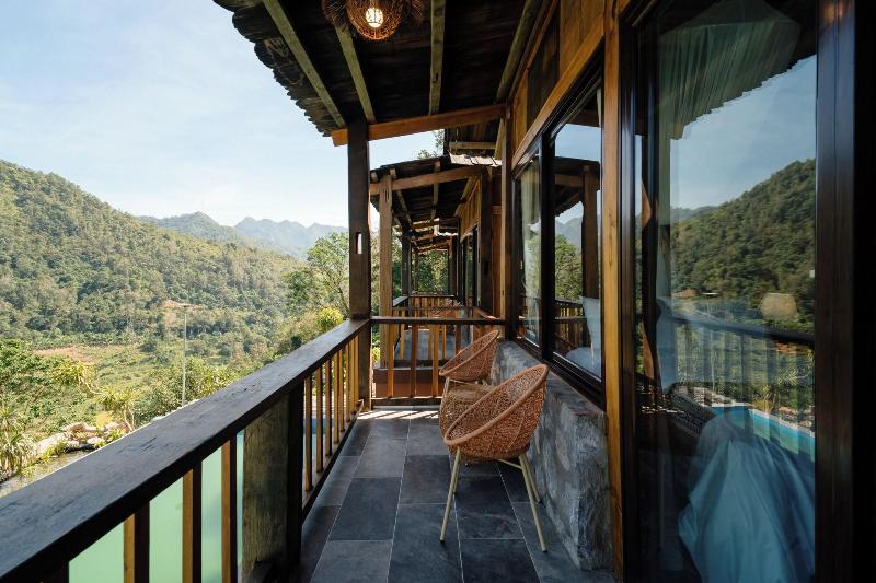 Khuoi Han Ecolodge Cao Bang image