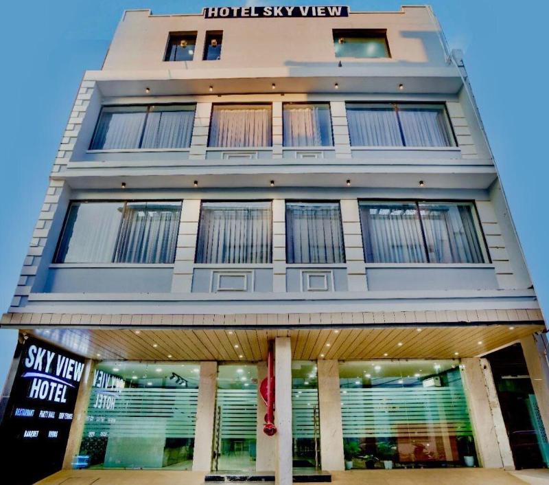 Hotel Sky View Zirakpur Chandigarh image