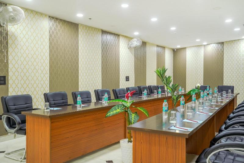Hotel Sky View Zirakpur Chandigarh image
