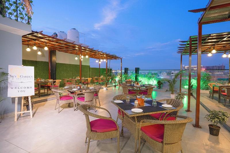 Hotel Sky View Zirakpur Chandigarh image