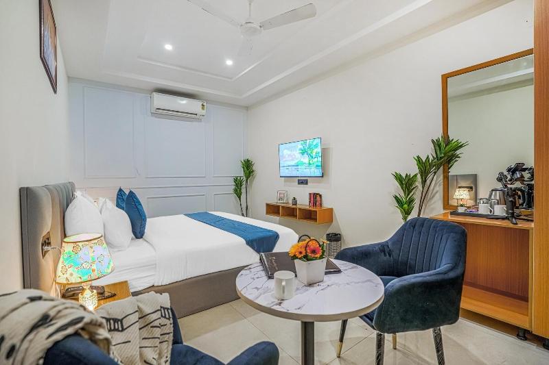 Hotel Sky View Zirakpur Chandigarh image