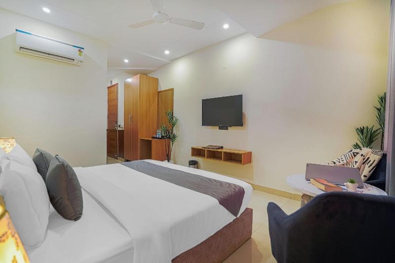 Hotel Sky View Zirakpur Chandigarh image