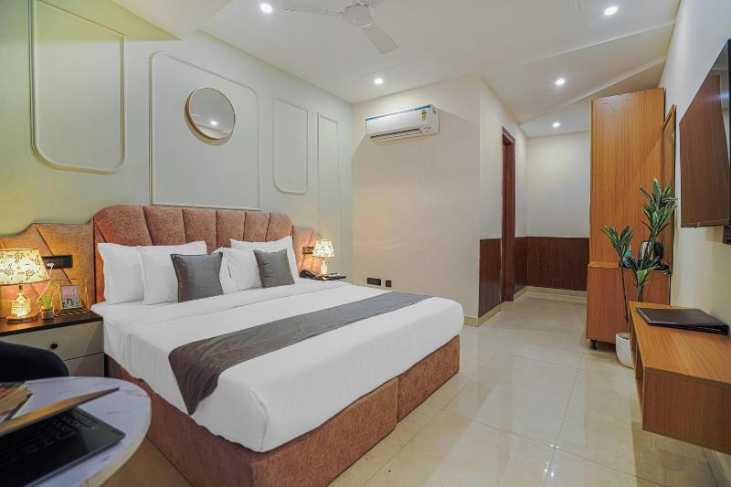 Hotel Sky View Zirakpur Chandigarh image