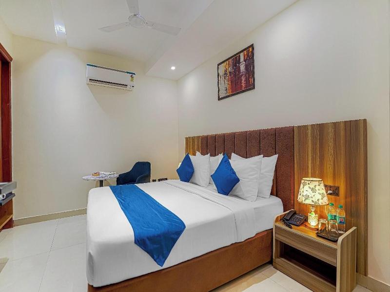Hotel Sky View Zirakpur Chandigarh image