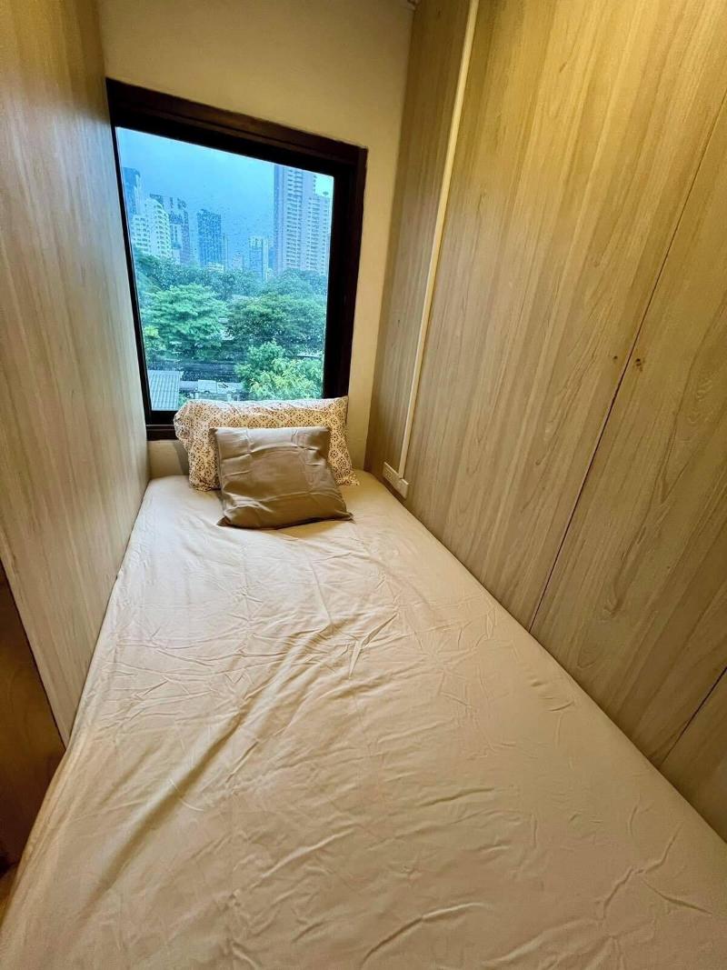 Comfy Crib Hostel 2 image