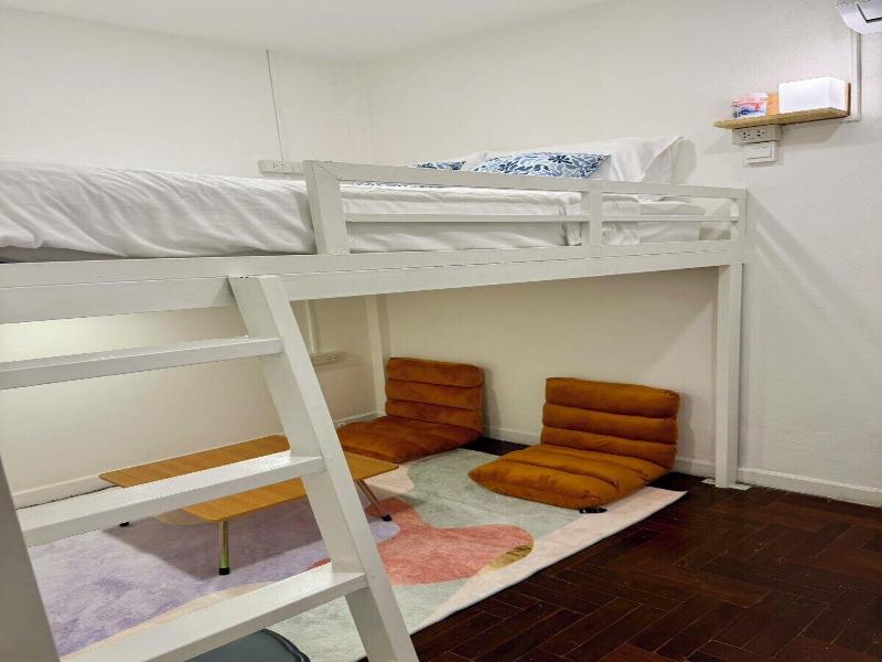 Comfy Crib Hostel 2 image