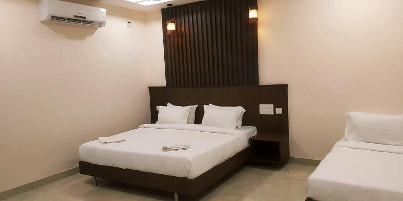 Aabil Palace Business Hotel image