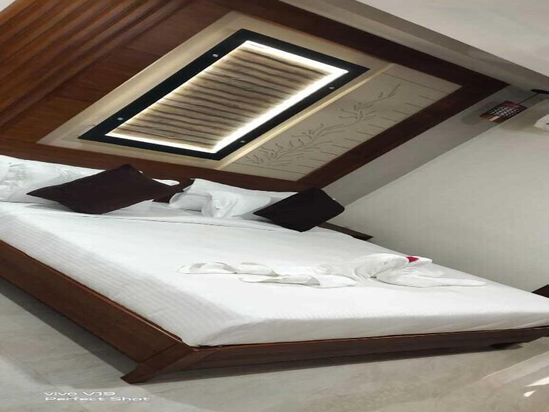 Aabil Palace Business Hotel image