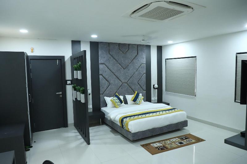 Hotel Singhnature 5