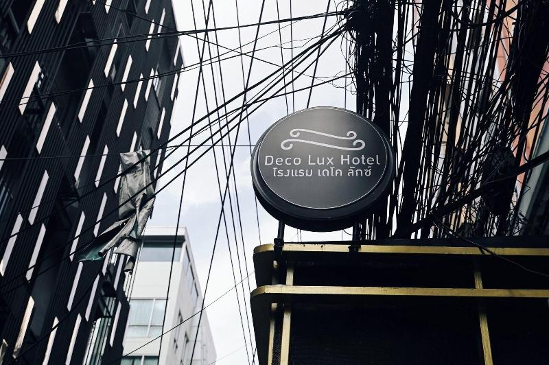 Deco Lux Hotel image