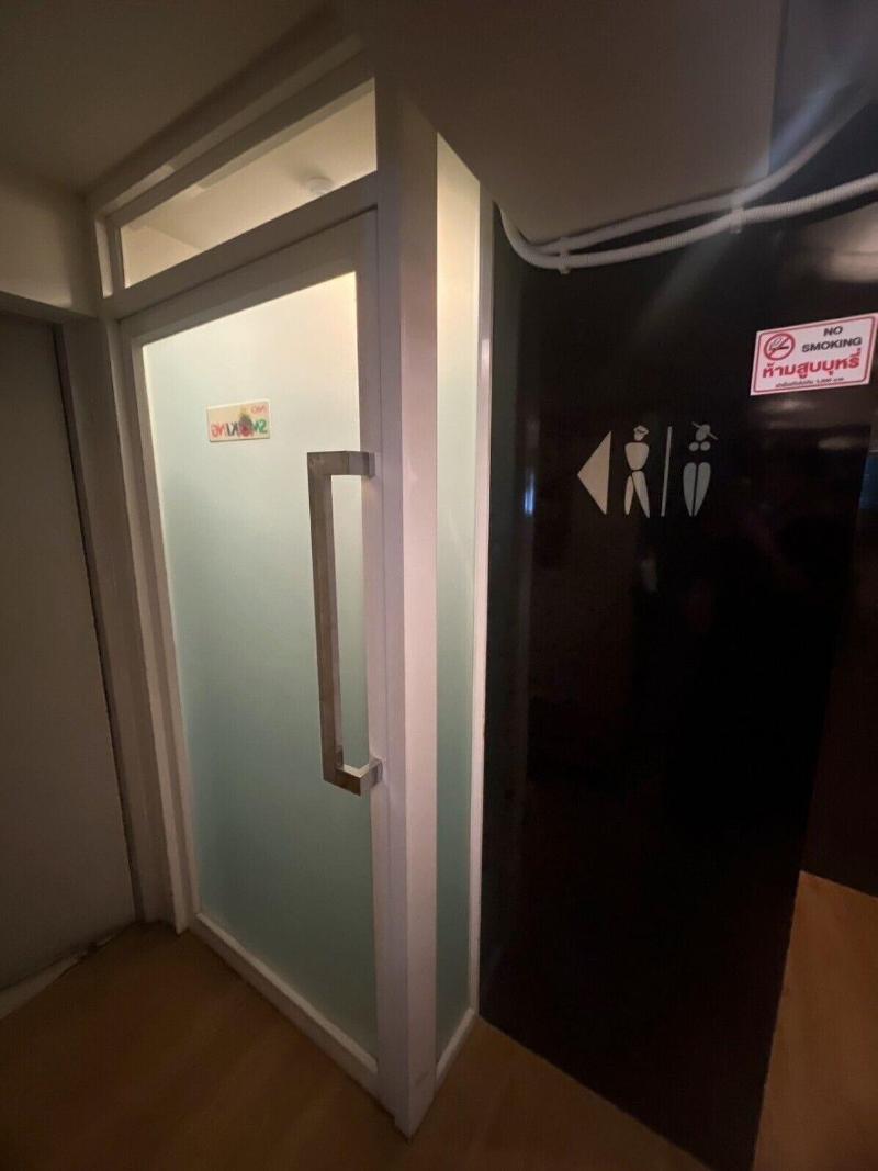 Deco Lux Hotel image