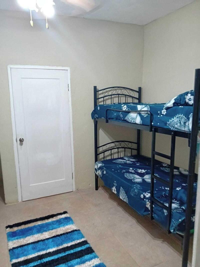 Inez Roots Backpackers Hostel image