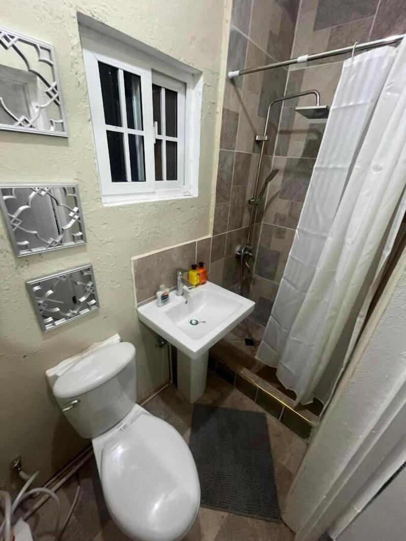 Inez Roots Backpackers Hostel image