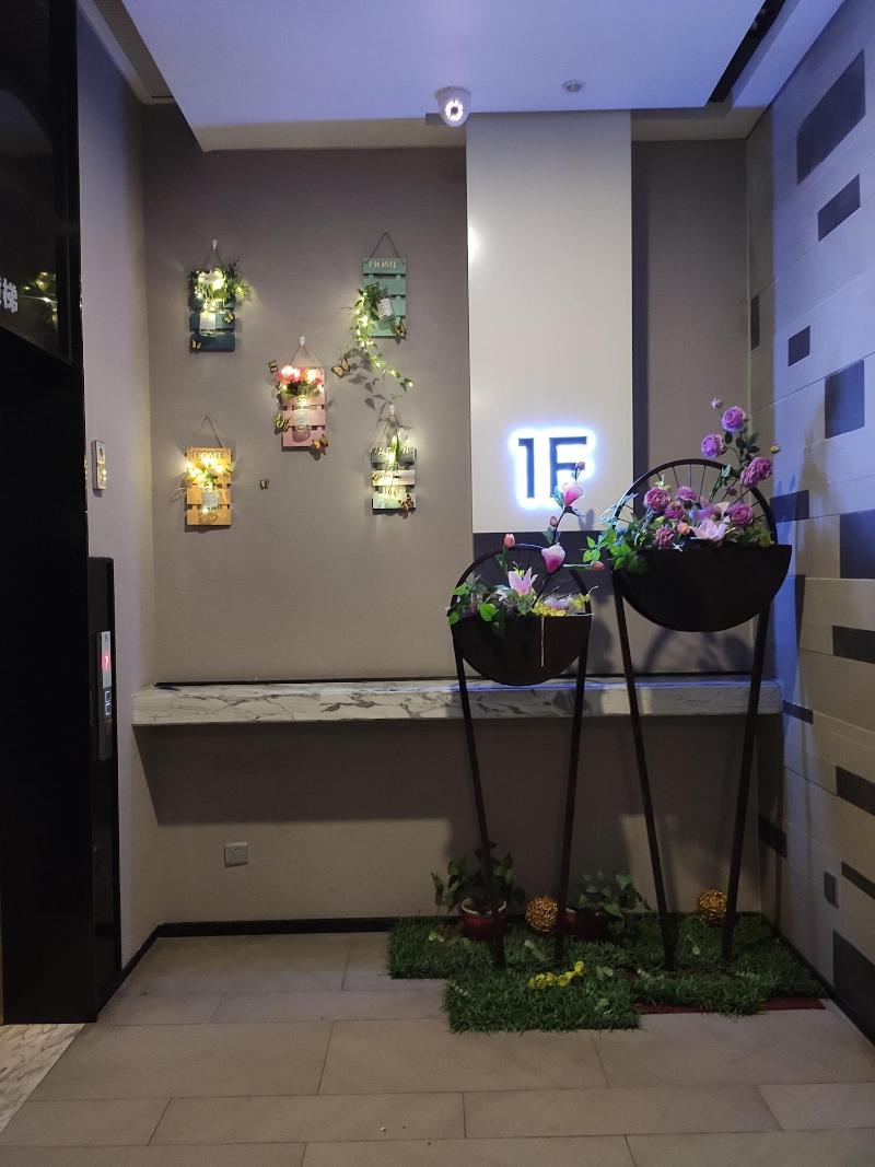 Ihouse Executive Apartment image