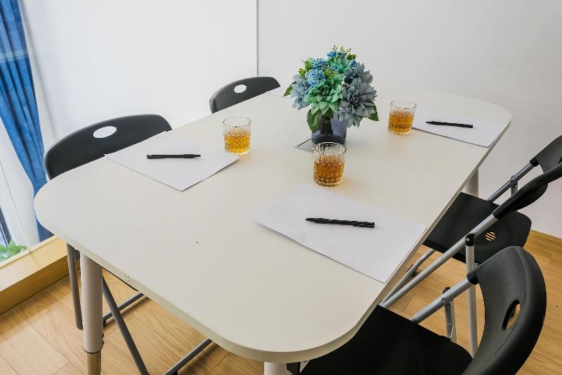 Ihouse Executive Apartment image