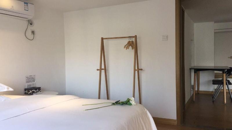 Ihouse Executive Apartment image