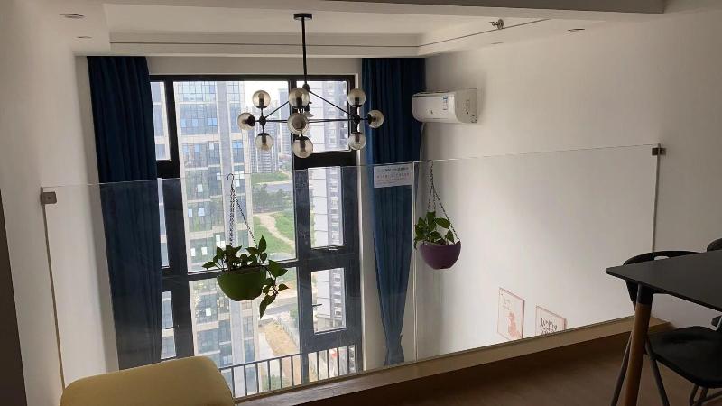 Ihouse Executive Apartment image