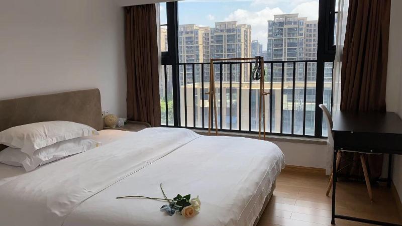 Ihouse Executive Apartment image