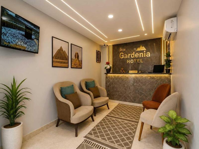 New Gardenia Pyramids View image