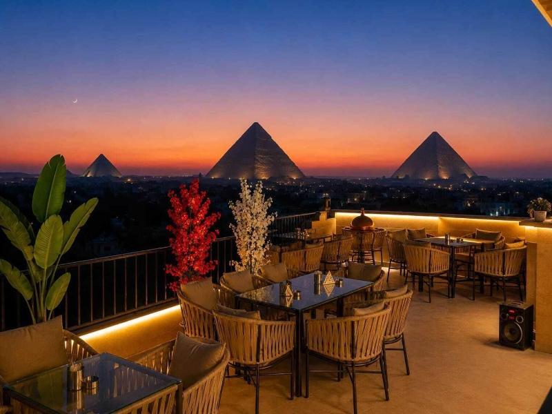 New Gardenia Pyramids View image