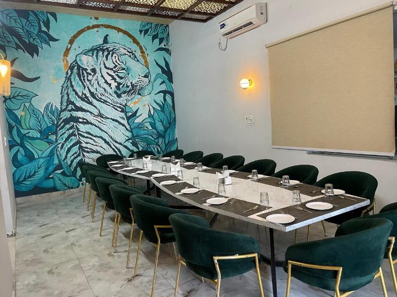 Hotel Indo Tiger image