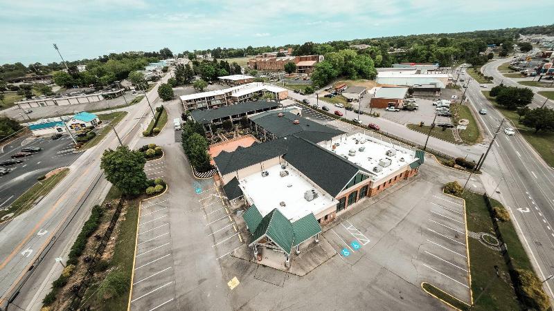 Riverside Inn Suites By Oyo Danville Ceaser Casino image