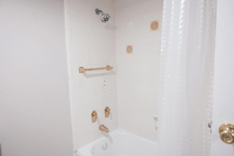 Riverside Inn Suites By Oyo Danville Ceaser Casino image