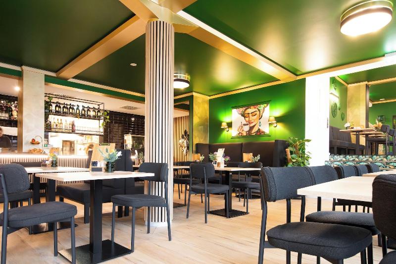 Frida Hotel Cafe image