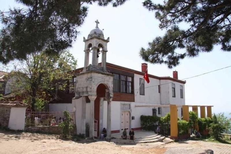 Mansion Milia Adult Only