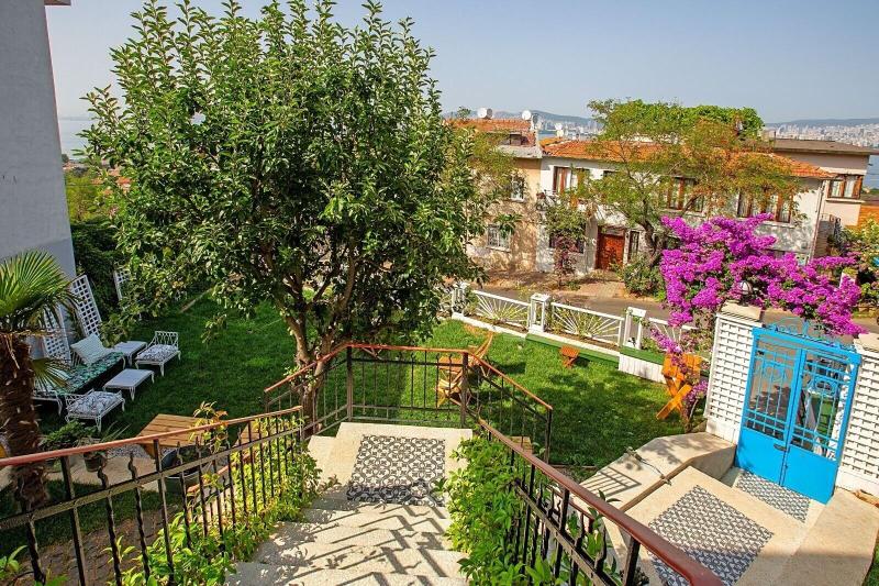 Mansion Milia Adult Only 3