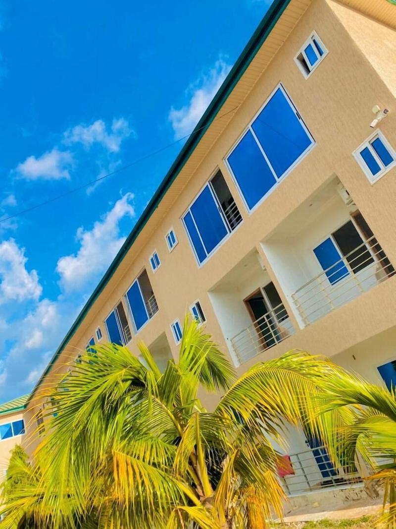 Fanco Hotel image