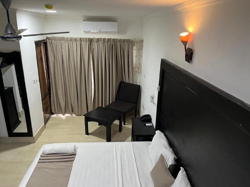 Fanco Hotel image