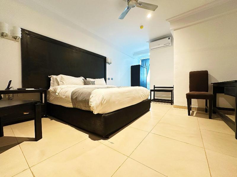 Fanco Hotel image