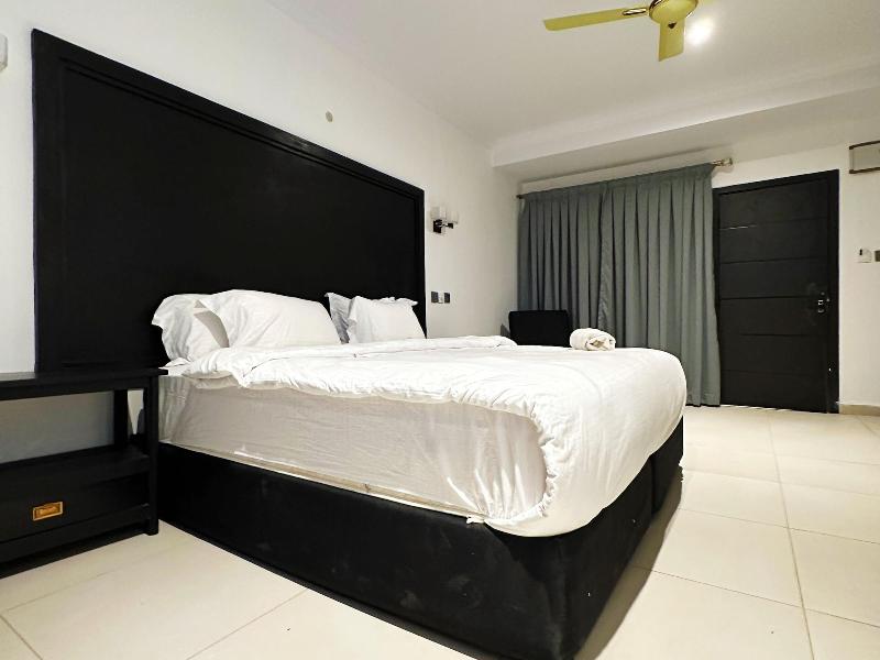 Fanco Hotel image
