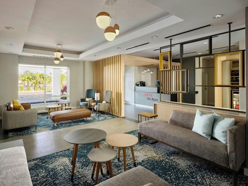 Towneplace Suites By Marriott Fort Myers Southeast image