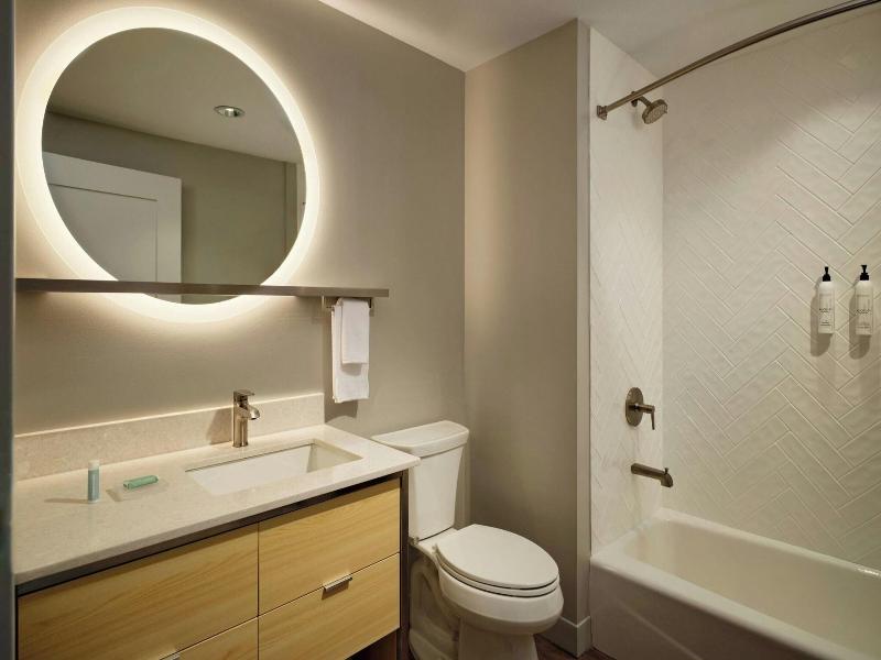Towneplace Suites By Marriott Fort Myers Southeast image