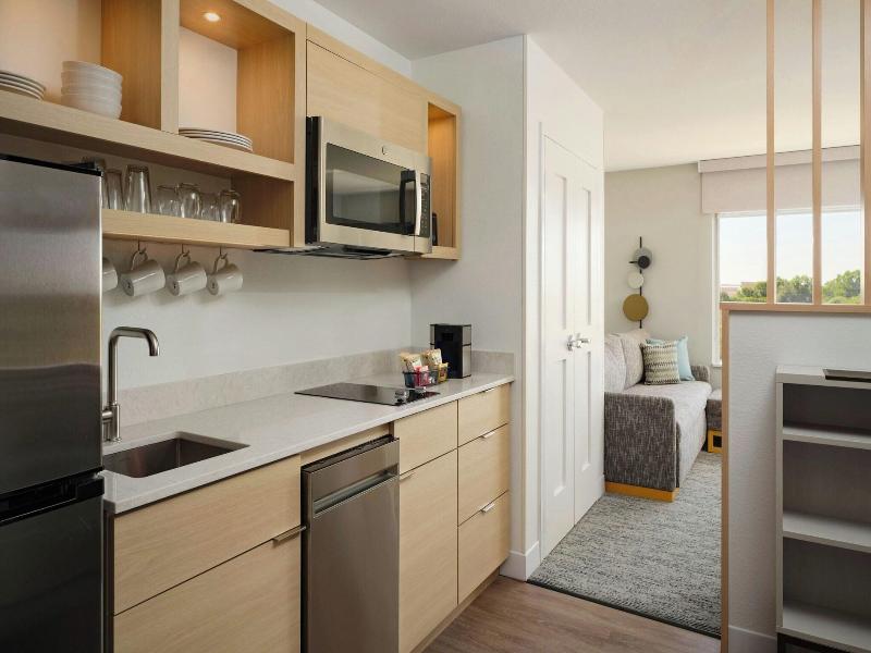 Towneplace Suites By Marriott Fort Myers Southeast image
