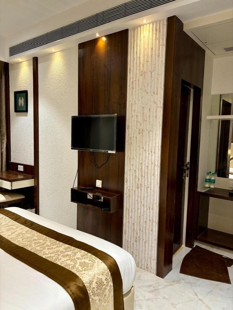Hotel Sonesta Suites Thane image