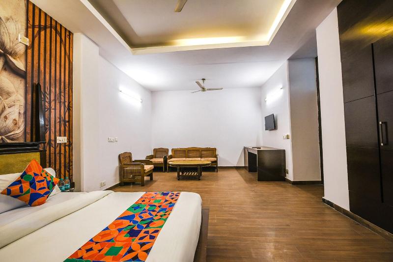 Fabhotel Sunrise Villa image