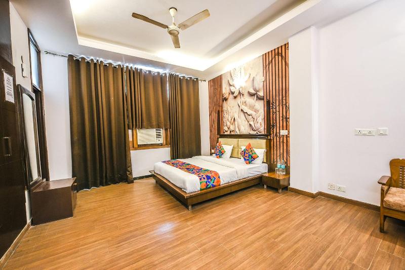 Fabhotel Sunrise Villa image
