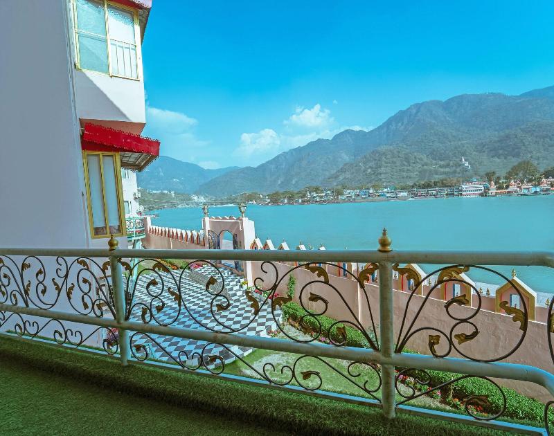 The Neeraj Ganga Heritage Palace image