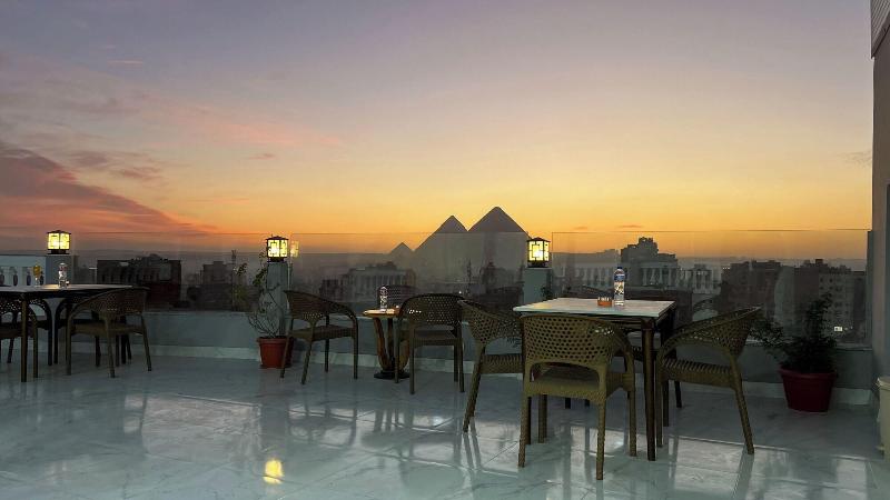 Asser Hotel Pyramids image