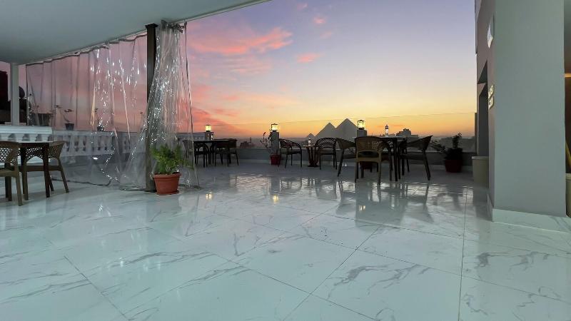 Asser Hotel Pyramids image