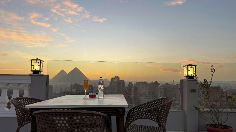Asser Hotel Pyramids image