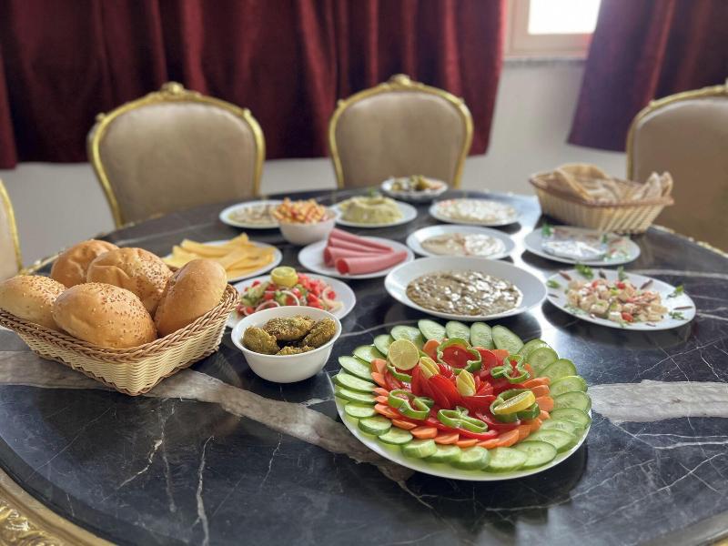 Asser Hotel Pyramids image