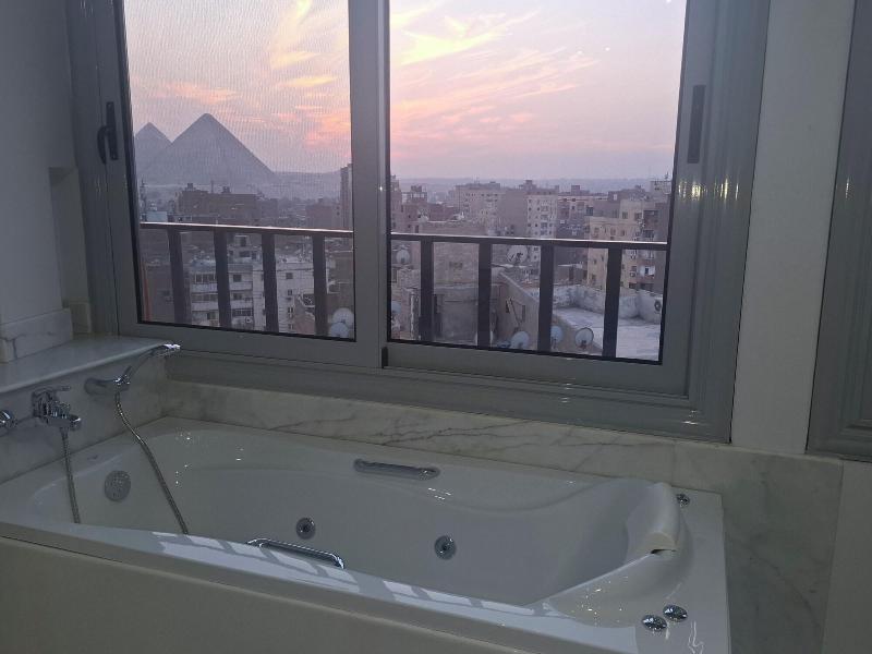 Asser Hotel Pyramids image